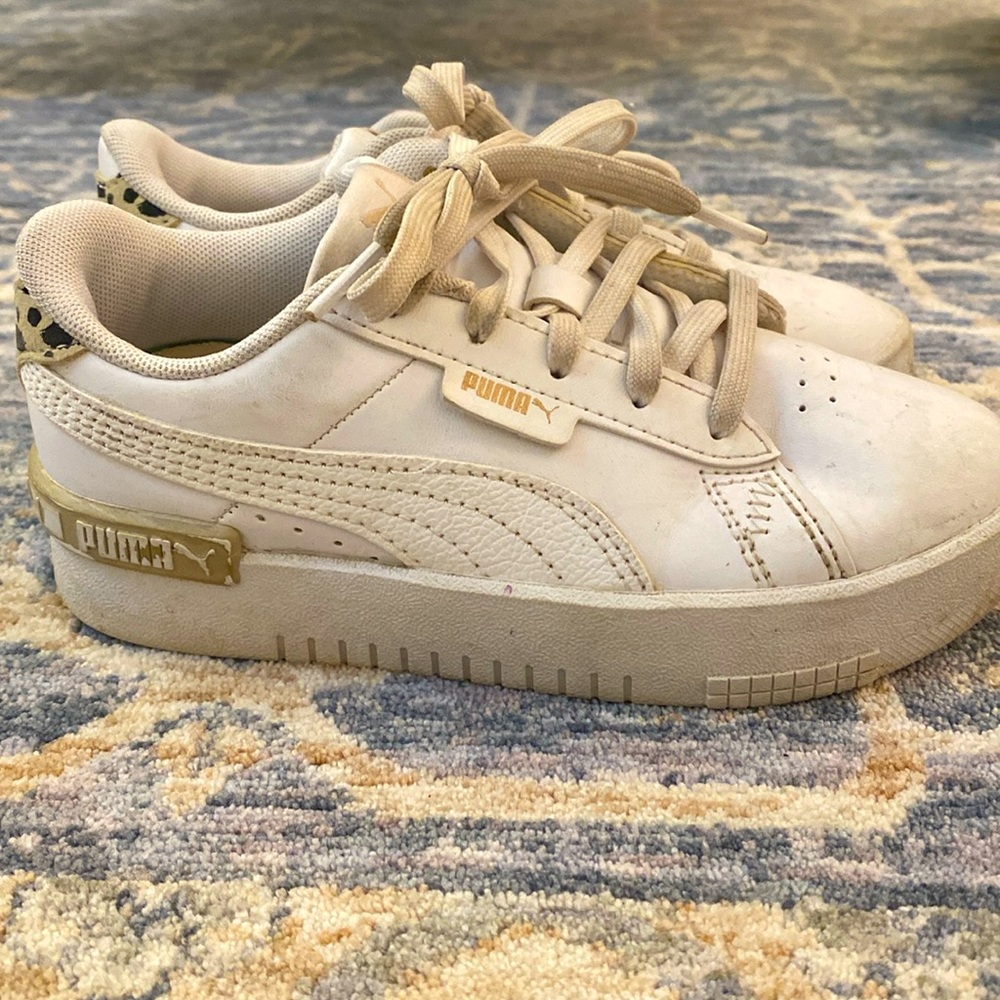 PUMA Girls lace-up animal print sneaker